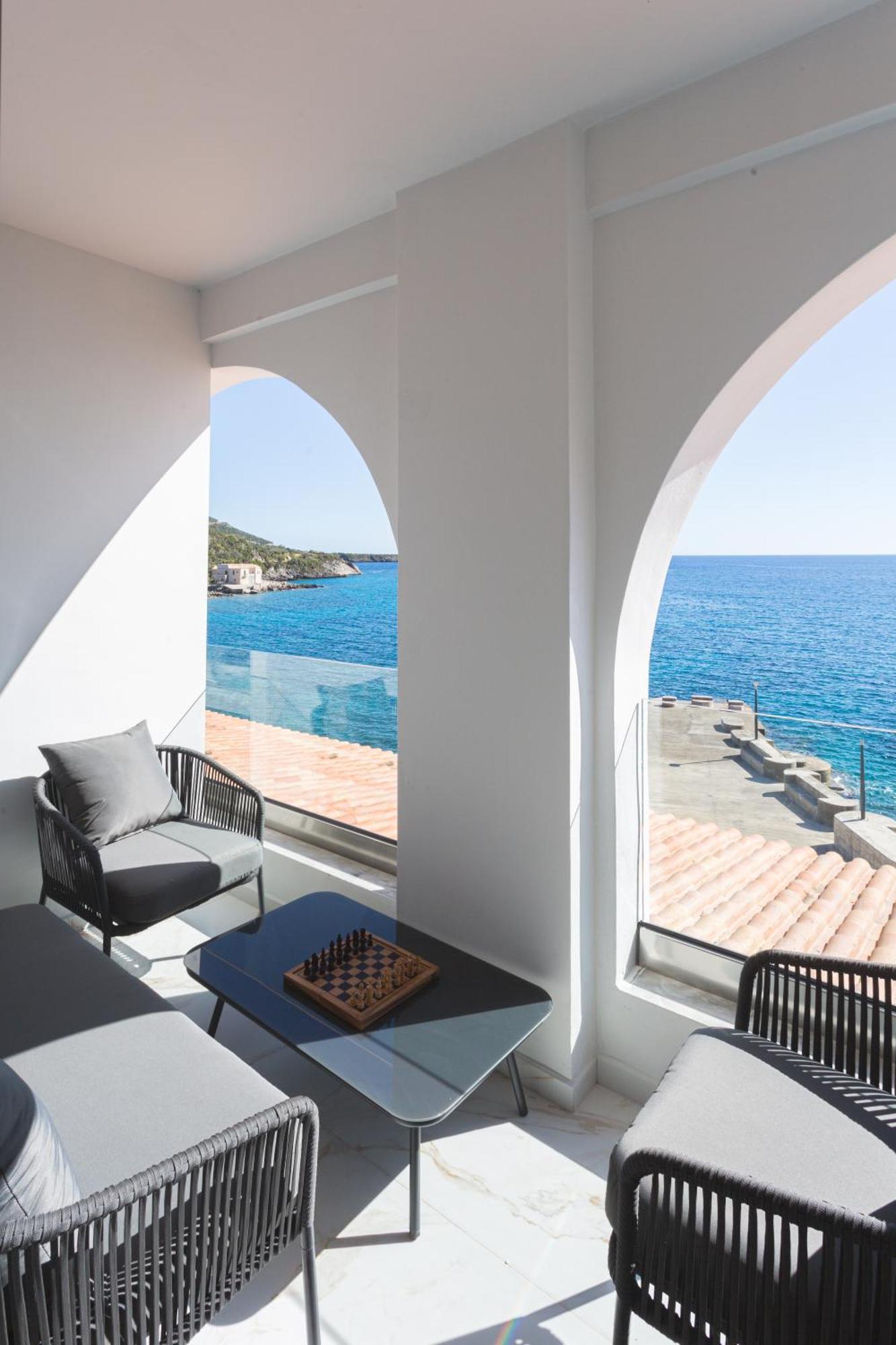 Marina Apartments Kardamyli Exterior photo