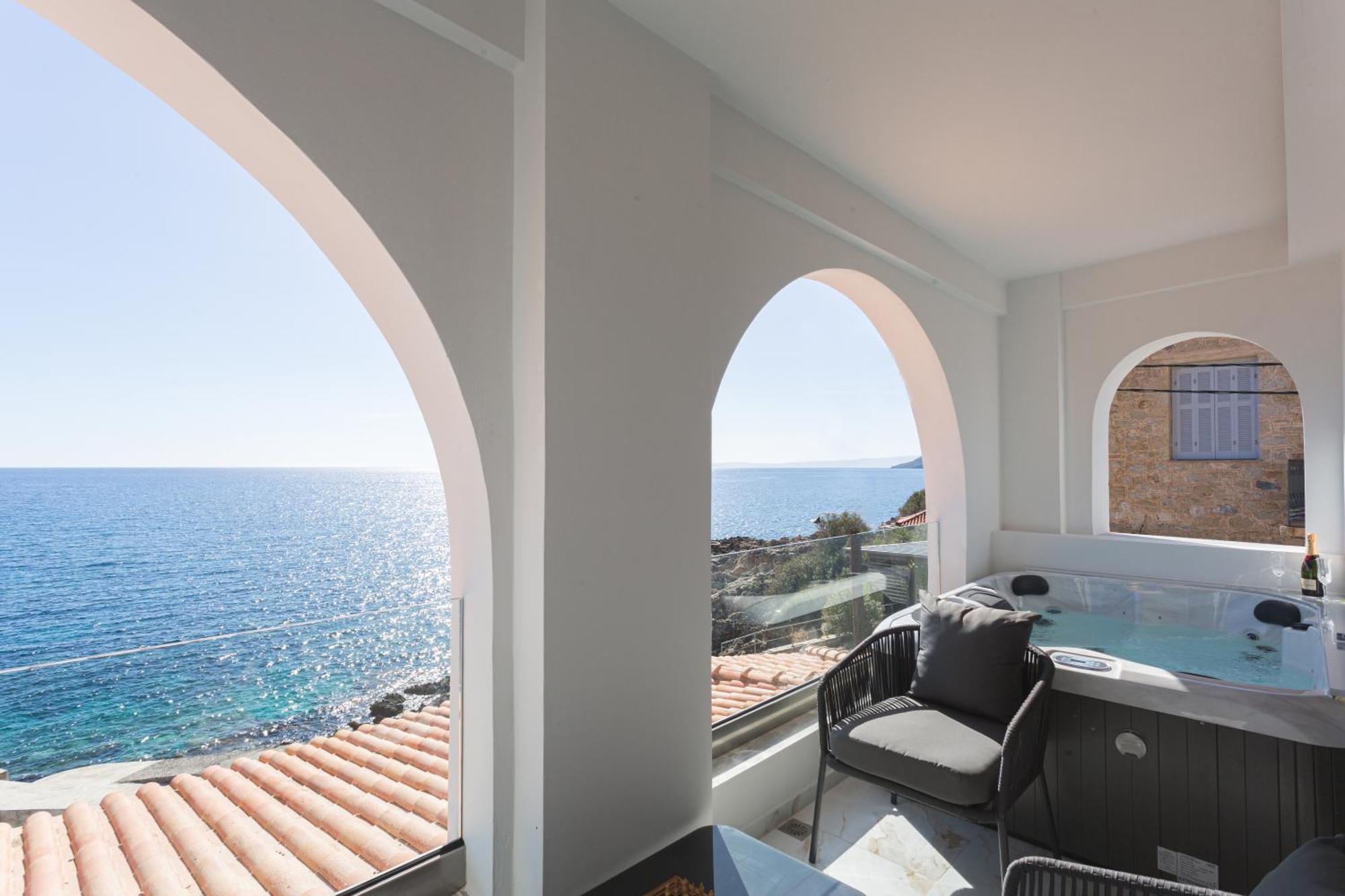 Marina Apartments Kardamyli Exterior photo